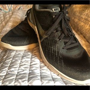 Women’s Nike Metcon’s